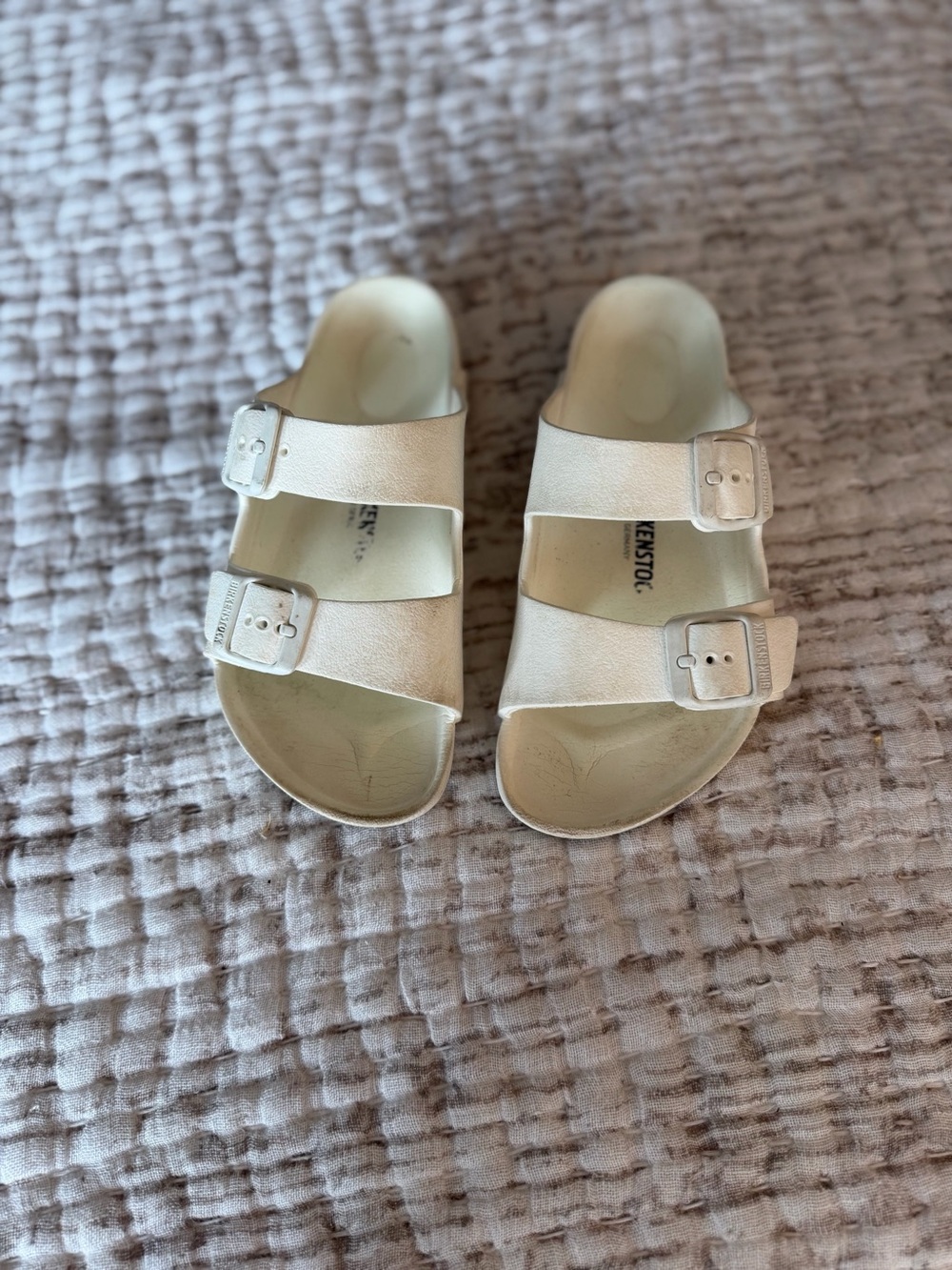 BIRKENSTOCK